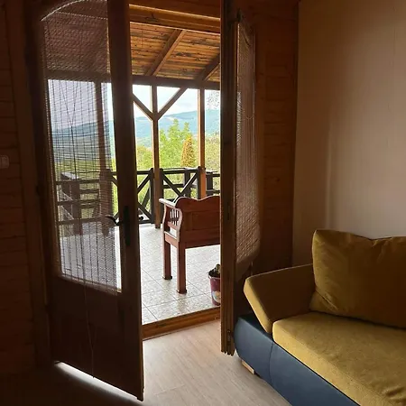 Virag Apartment Felsotarkany